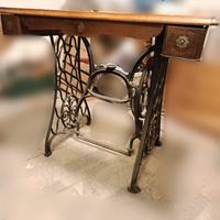 macchina per cucire vintage