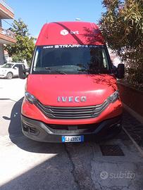 Furgone iveco daily 35s15