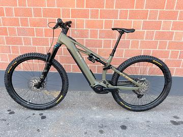 Cube stereo one hybrid one 44 hpc tg L