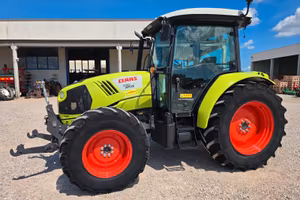 Claas Atos 330
