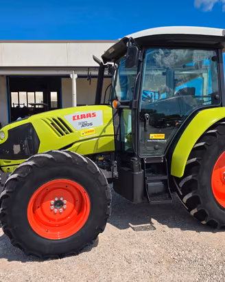 Claas Atos 330