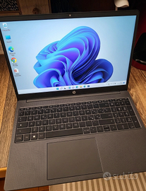 Notebook HP 15.6" fullHD