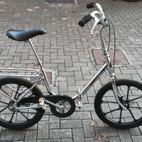bicicletta pieghevole tipo Graziella 