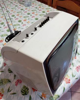 Televisore a transistor anni 70