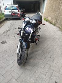 Honda Hornet moto storica con pochi chilometri 