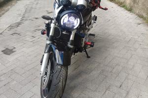 Honda Hornet moto storica con pochi chilometri 