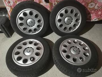 cerchi + copricerchi + gomme alfa 147 