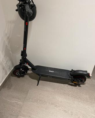 Monopattino ViVO V40