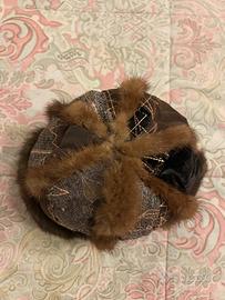 Berretto e scalda mani in pelliccia