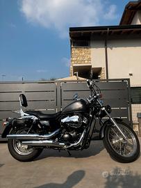 Honda vt750 s