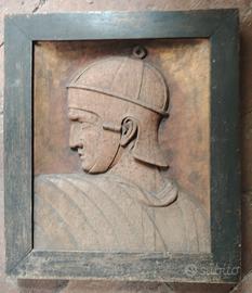 antico bassorilievo in legno