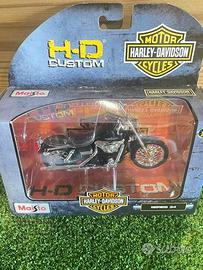 Modellino harley-davidson dyna street bob 2006