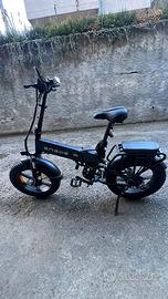 Vendita di bicicleta eléctrica per adulti