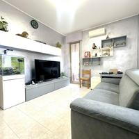 2 LOCALI A CARONNO PERTUSELLA