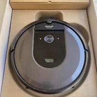 iRobot Roomba i7 con accessori e scatola originale