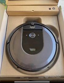 iRobot Roomba i7 con accessori e scatola originale