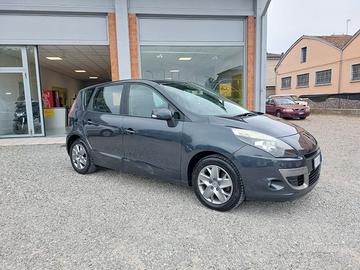 Renault Scenic Scénic X-Mod 1.5 dCi 110CV Luxe