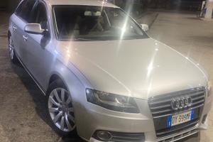 AUDI A4 20 TDI  EURO 5 GANCIO TRAINO