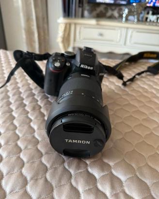 Nikon D5300 con Tamron 18-400 mm