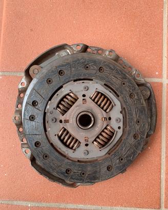 Frizione LUK 1.4 tdi gruppo VW