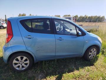 Opel Agila – Per ricambi o ripristino