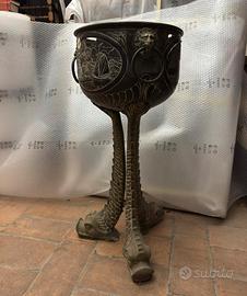 Braciere Porta-vaso Antico in Ottone - Stile Oland