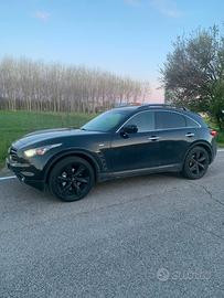 QX 70 Infinity