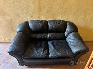 set divani semipelle