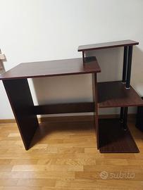 scrivania 