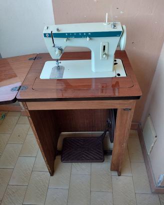 Macchina da cucire vintage