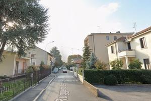 Bilocale a Monza-giardino privato e garage incluso