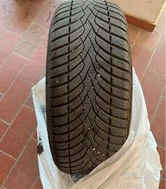 Gomme invernali CEAT 215/55 R17 98V XL al 95%