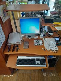 scrivania per PC