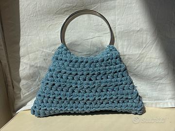 Borsa a mano azzurra hand made