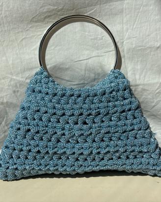 Borsa a mano azzurra hand made