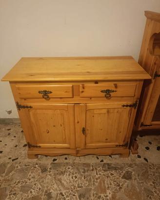 mobili per casa in montagna pino russo 