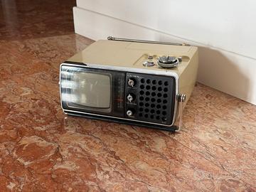 Tv portatile vintage CROWN 5TV 504