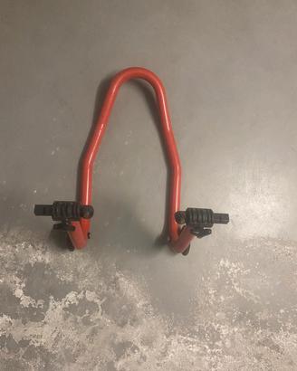 Cavalletto anteriore moto