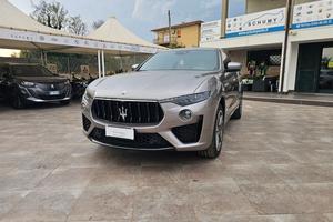 Maserati Levante GranSport 3.0 V6 350 CV