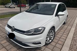 Golf 1,6 Tdi DSG Executive