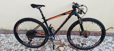 scott scale carbon tg M