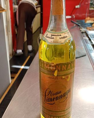 Vodka Limonnaya URRS al limone anni 70