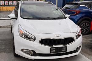 Kia Ceed SW GPL - Full Optional 2013
