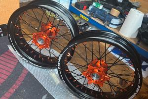 CERCHI MOTARD 17” KTM / HUSQVARNA NUOVI