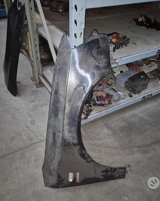 Parafango Anteriore Destro Per Audi A4 B7 2006