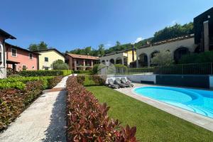 3 LOCALI A COSTERMANO