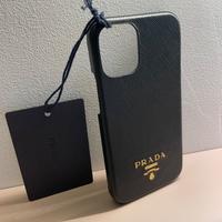 Cover iPhone 12 Prada nera