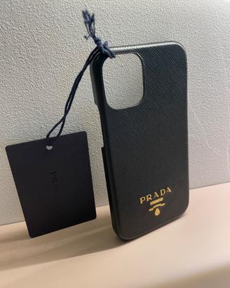 Cover iPhone 12 Prada nera