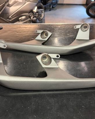 MANIGLIE PASSEGGERO XMAX 300