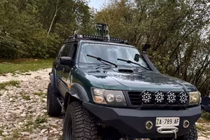 Nissan Patrol Y61 Overland 4x4 Off Road 